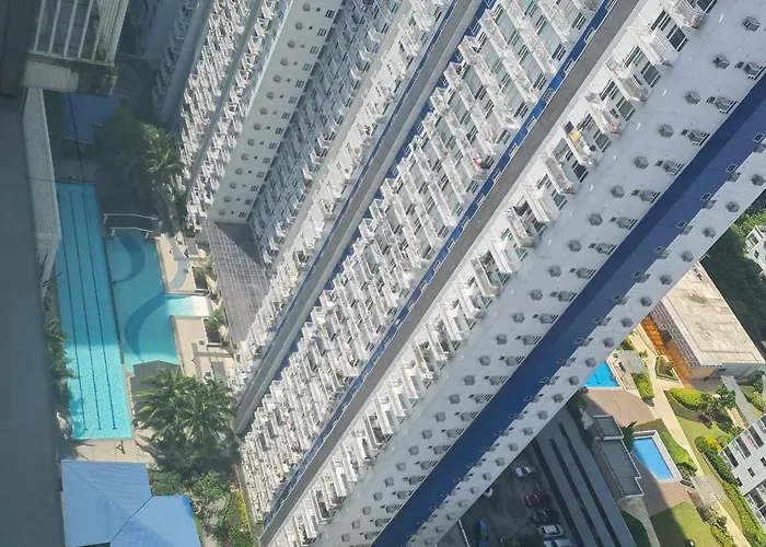 Aparthotel The Grass Residences By Reese T23927 3*